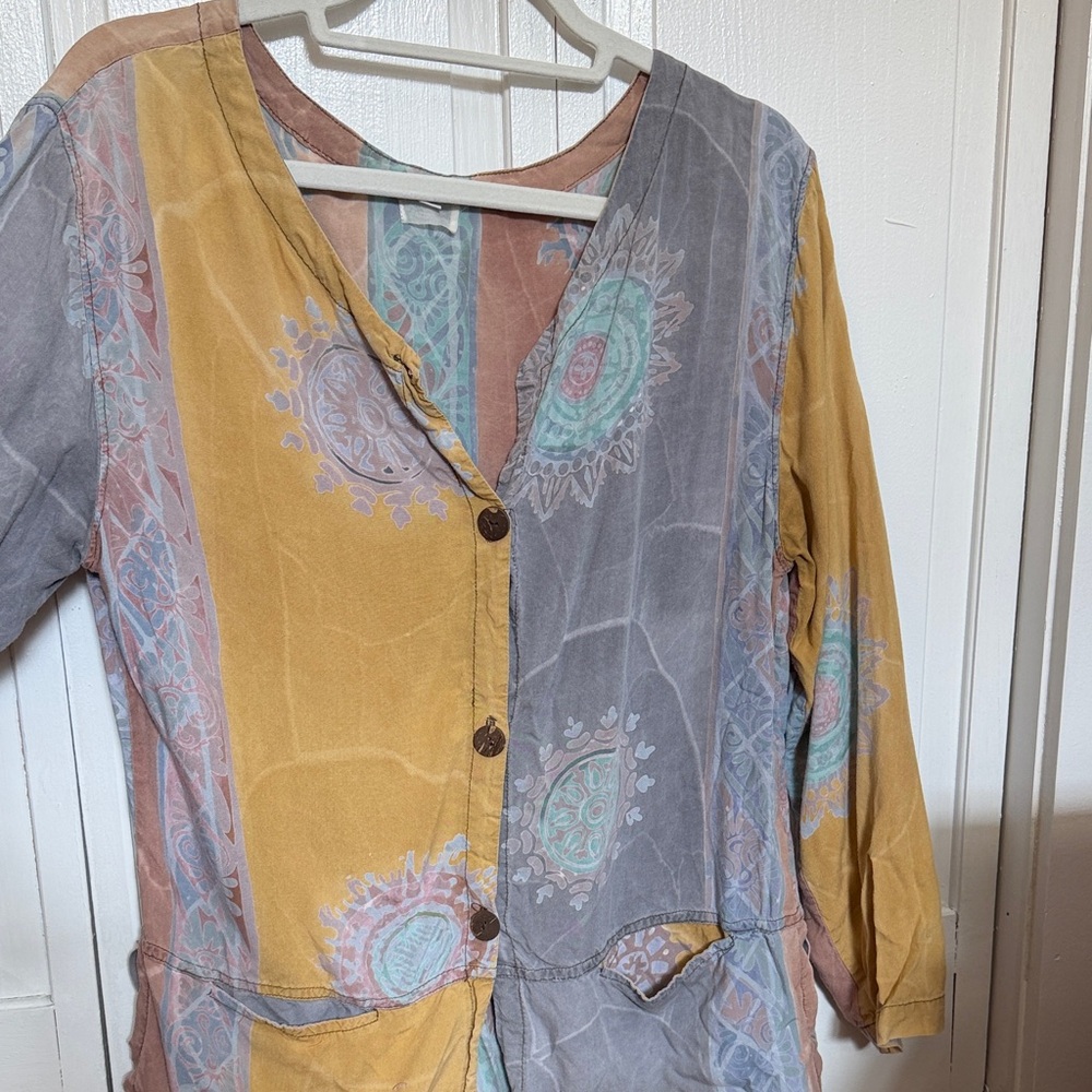 Women’s Multi-Color Button Front V-Neck Top